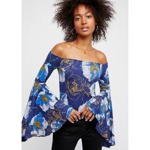 • Free People Off The Shoulder Bell Sleeve Top •
